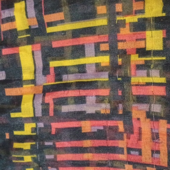 Colorful Geometric Patterned Scarf Shawl - Picture 6 of 10